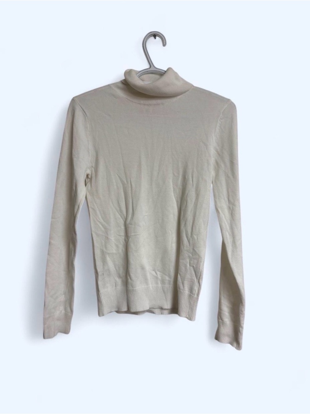 Bozzolo Cream Turtleneck Long Sleeve Top